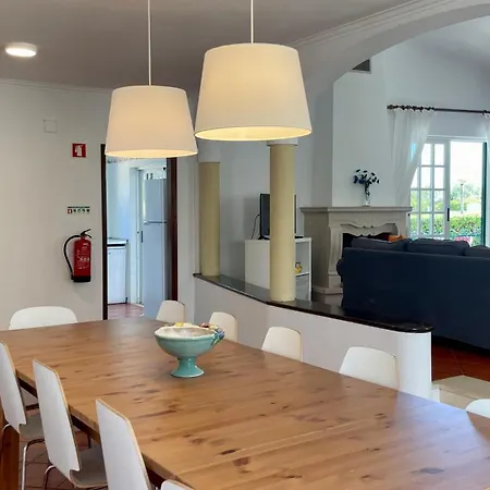 别墅 Poco By Check-in Portugal *