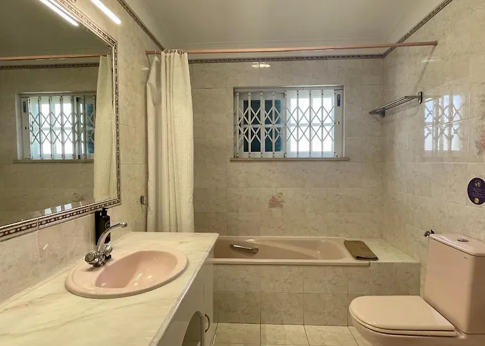 Poco By Check-in Portugal Vila